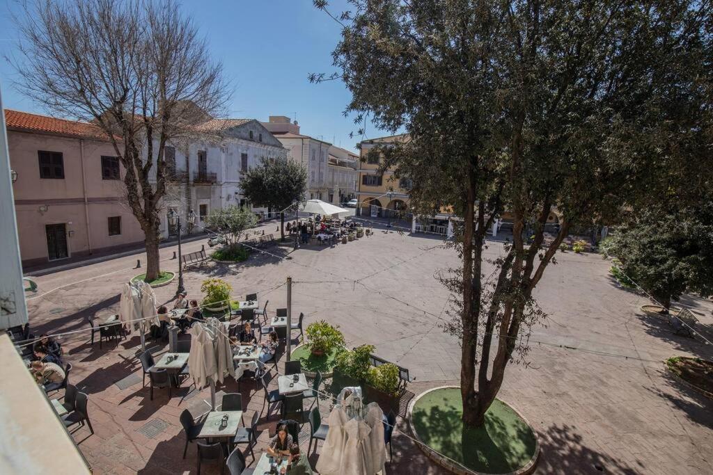 Ad Un Passo Dal Molo Apartamento Porto Torres Exterior foto
